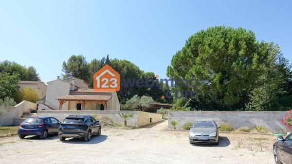 Villas 280 m² à Saint-Chamas 13250