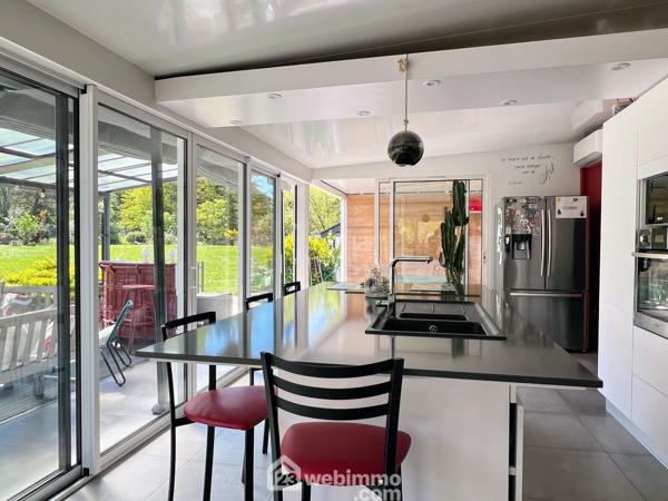 Maison 221 m² à Brissac Loire Aubance 49320