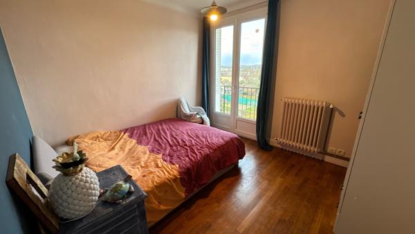 Avallon (89200) T4 80 m2 lumineux - 3 chambres + 2 balcons + cave - Avallon - 700 € CC