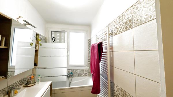 Avallon (89200) T4 80 m2 lumineux - 3 chambres + 2 balcons + cave - Avallon - 700 € CC