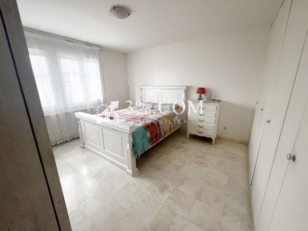 Maison 7 pièce(s) 3 chambre(s) 147 m²