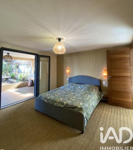 Maison à vendre 6 pièces 240 m² Saint-Pierre