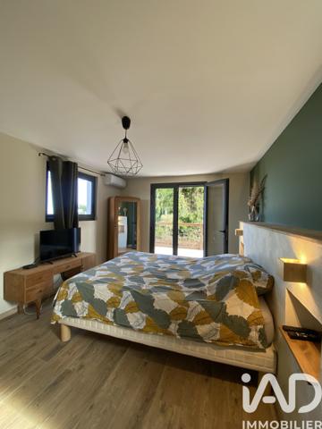 Maison à vendre 6 pièces 240 m² Saint-Pierre