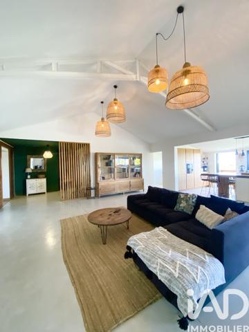 Maison à vendre 6 pièces 240 m² Saint-Pierre