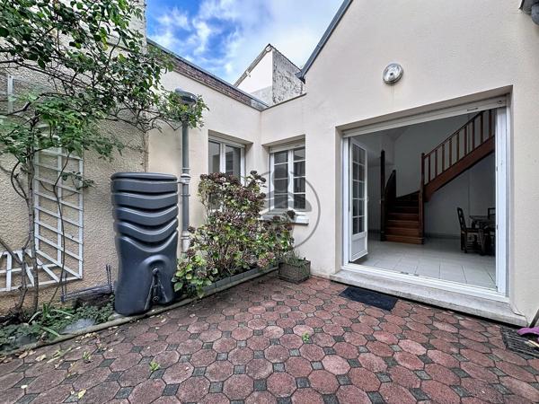 Vente                                                      Maison
                        
                     4 pièces                      94 m2                     à Saint-Quentin