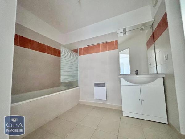 Appartement à vendre 3 pièces 64.37m² Aubenas (07200)