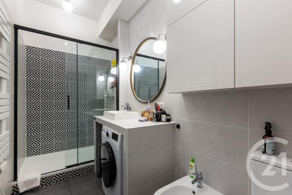 Appartement F2 à vendre  2 pièces - 57,20 m2 PARIS - 75012