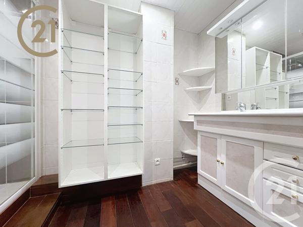 Appartement F4 à vendre  4 pièces - 76,54 m2 VANDOEUVRE LES NANCY - 54