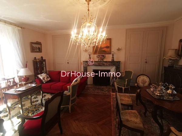 Maison à vendre 11 pièces de 240 m²