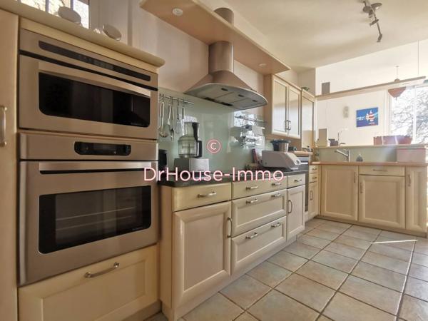 Maison à vendre 11 pièces de 240 m²