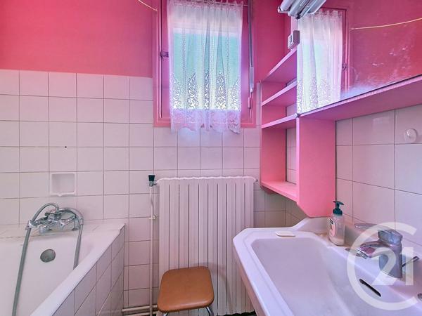 Maison à vendre  4 pièces - 66 m2 ARGENTAN - 61