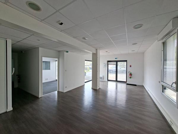 Bureaux La Roche Sur Yon 66 m2 , La roche sur yon