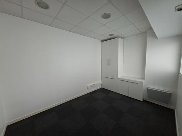 Bureaux La Roche Sur Yon 66 m2 , La roche sur yon