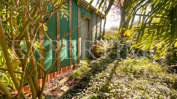 Nanterre (92000) Maison avec jardin de 6 pièces à fort potentiel à rénover sur le Mont Valérien – Nanterre (Rue de Saint-Cloud)