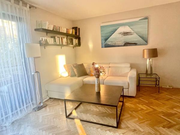 Dpt Paris (75), à vendre PARIS 20EME ARRONDISSEMENT appartement T3