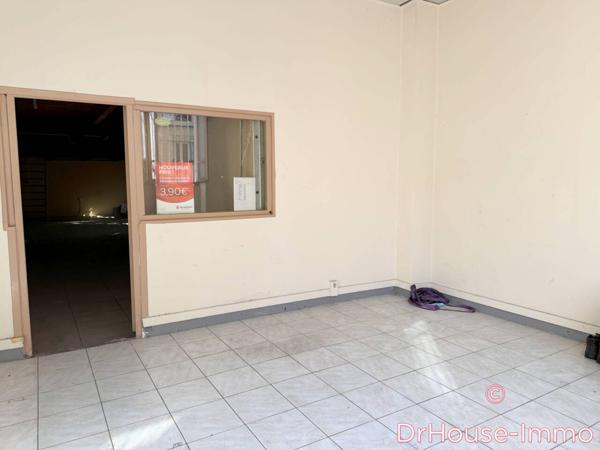 Bureau à vendre 1 pièce de 200 m²