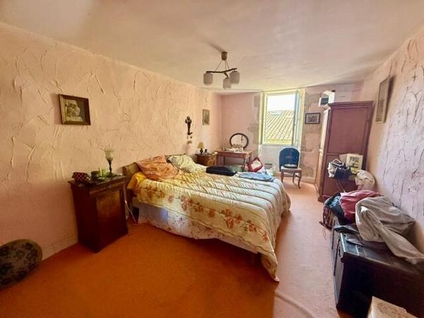 Jegun - Jolie maison de village avec grand garage et possibilité terrasse