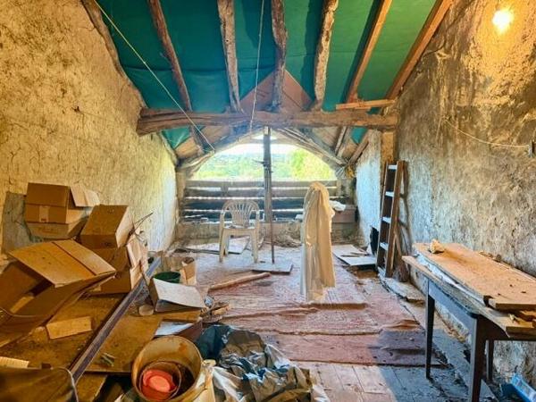 Jegun - Jolie maison de village avec grand garage et possibilité terrasse