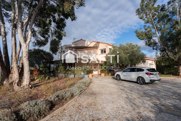 MAGINIFIQUE MAISON ARCHITECTE AVEC PISCINE
