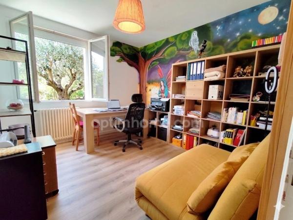 🌟 Maison T6 de 152 m² à Nogaro – Centre-ville & Jardin arboré