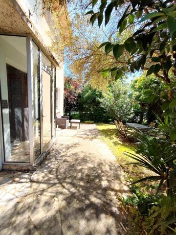 🌟 Maison T6 de 152 m² à Nogaro – Centre-ville & Jardin arboré