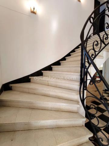 🌟 Maison T6 de 152 m² à Nogaro – Centre-ville & Jardin arboré