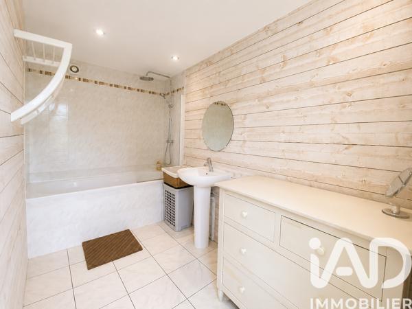 Maison à vendre 8 pièces 189 m² Maule