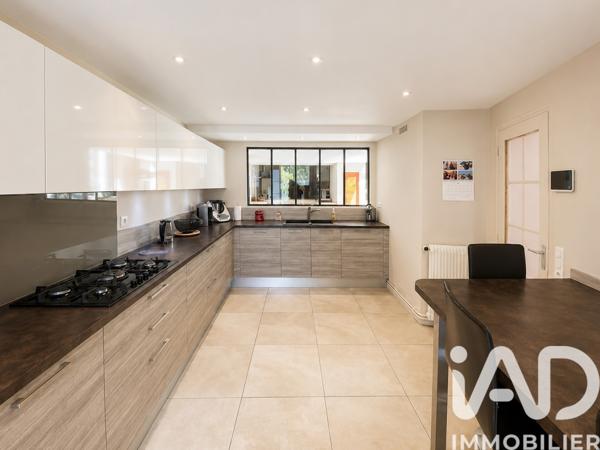 Maison à vendre 8 pièces 189 m² Maule