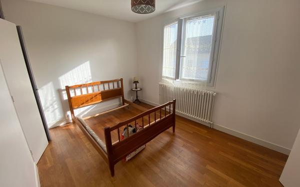 Maison à vendre    5 pièces •  Magnac-Bourg