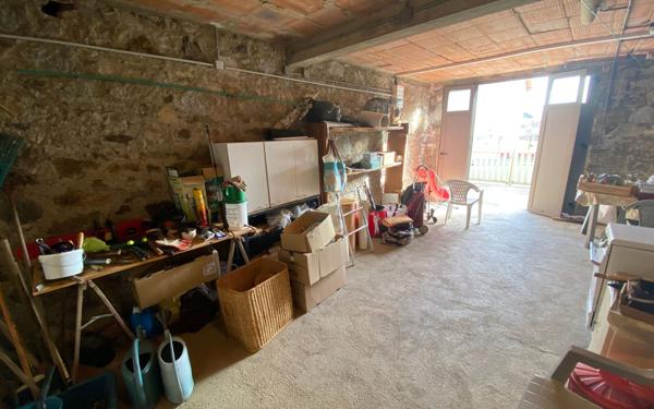 Maison à vendre    5 pièces •  Magnac-Bourg