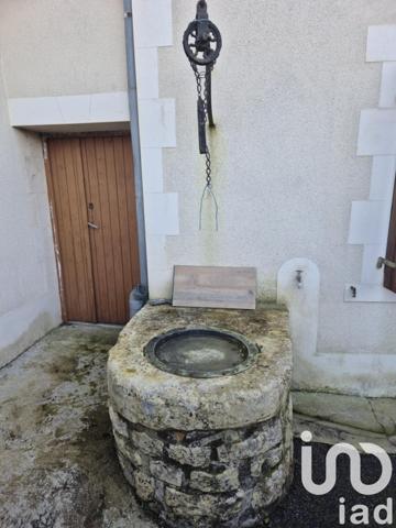 Maison 7 pièces de 165 m² à Aigre (16140)