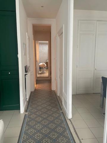 DEPT DE LA VIENNE (86) A VENDRE Maison BOURGEOISE TYPE 8 pièces A CHATELLERAULT (86)