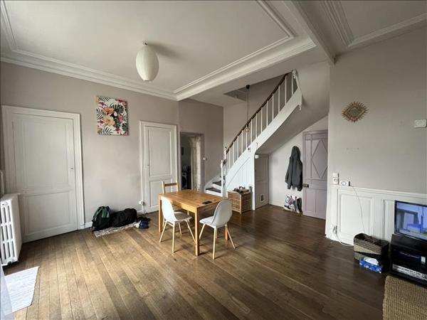 Maison à louer 741 € CC ANGOULEME 3 p 97 m² DPE E