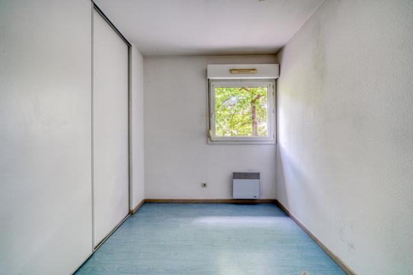 Mérignac (33700) Appartement 4 pièces de 71m2 Carrez avec balcon et 2 parkings