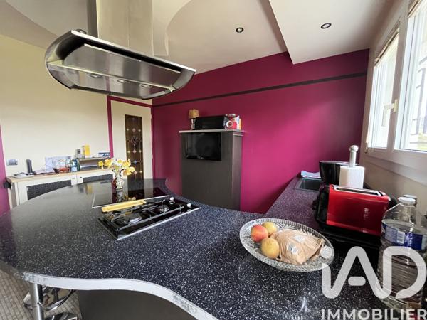 Maison à vendre 5 pièces 143 m² Saint-Martin-aux-Chartrains