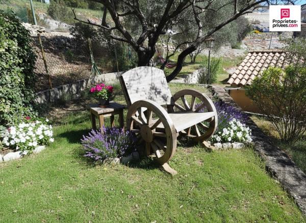 Maison Plain-Pied avec terrain Esparron de Verdon