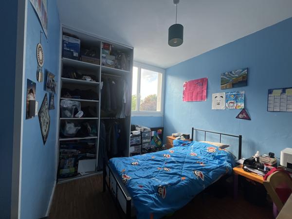 Appartement lumineux avec balcon sur parc arboré – Mérignac