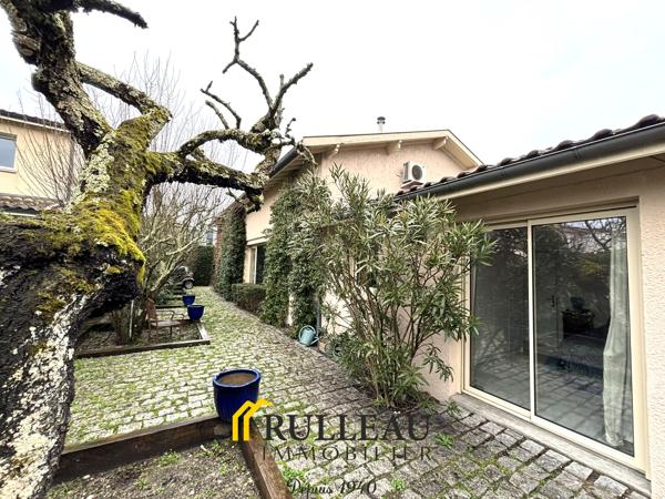 Maison familiale 208 m² avec dépendance 40 m², jardin de 553 m² et 5 chambres à Caudéran, secteur recherché Détails des diagnostics énergétiques