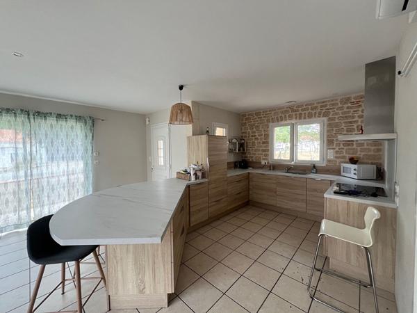 Maison Longeville Sur Mer 4 pièce(s) 114 m2