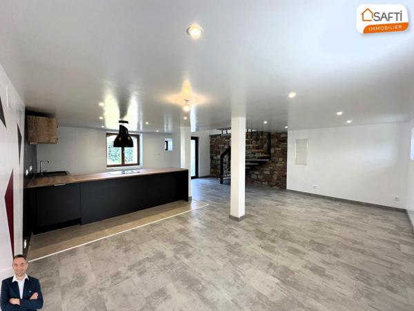 Superbe ensemble immobilier composé de trois logements indépendants sur 6,22 ares !