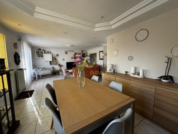 Les Herbiers Belle maison familiale sur sous-sol avec 6 chambres
