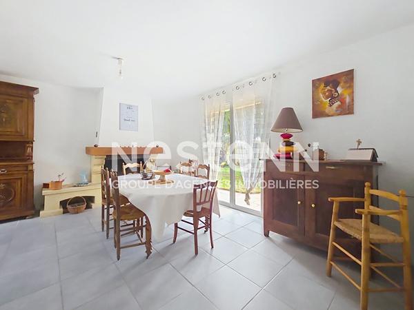 Maison à vendre à Saint-Martin-de-Crau, dans un quartier calme proche du centre.