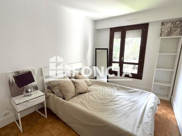 À vendre Appartement 3 pièces 71.84 m² - Versailles 78000