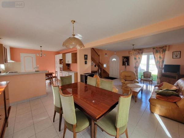 Maison à vendre à Gourin dans le Morbihan (56110), ref : 56071-2509