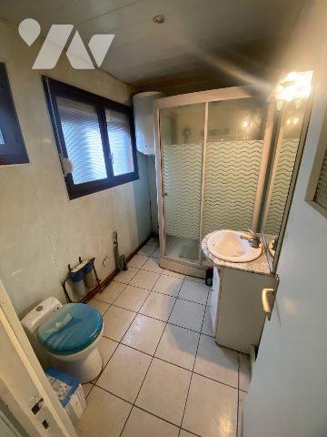 COULOGNE MAISON DE VILLE 2 CHAMBRES COUR