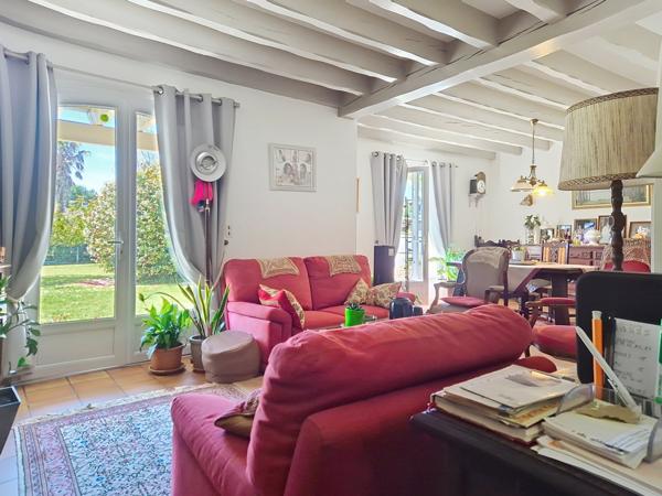 Seignosse (40510) Maison Traditionnelle T7 de 170 m² – Terrain de 1700 m² au Calme, Piscinable et constructible