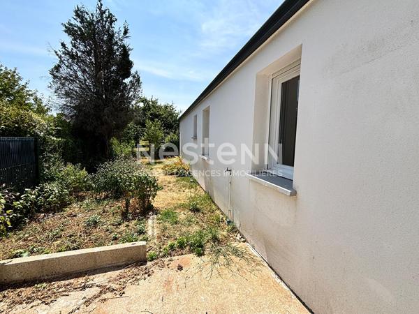 Maison à vendre à Elven centre, maison de plain pied, 4 chambres, jardin
