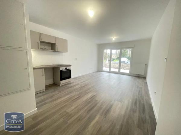 Appartement à louer 3 pièces 59.75m² Le Mée-sur-Seine (77350)