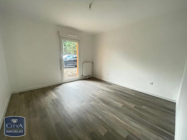 Appartement à louer 3 pièces 59.75m² Le Mée-sur-Seine (77350)