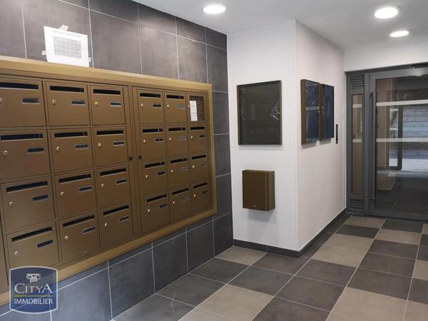 Appartement à louer 3 pièces 59.75m² Le Mée-sur-Seine (77350)